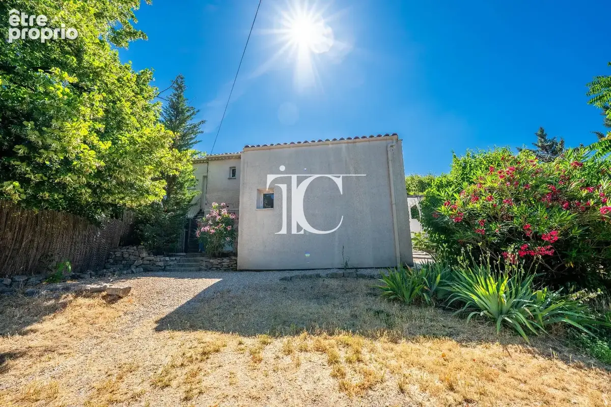 Villa 111m² habitables 629m² de terrain proche centre village des vans - photo 11