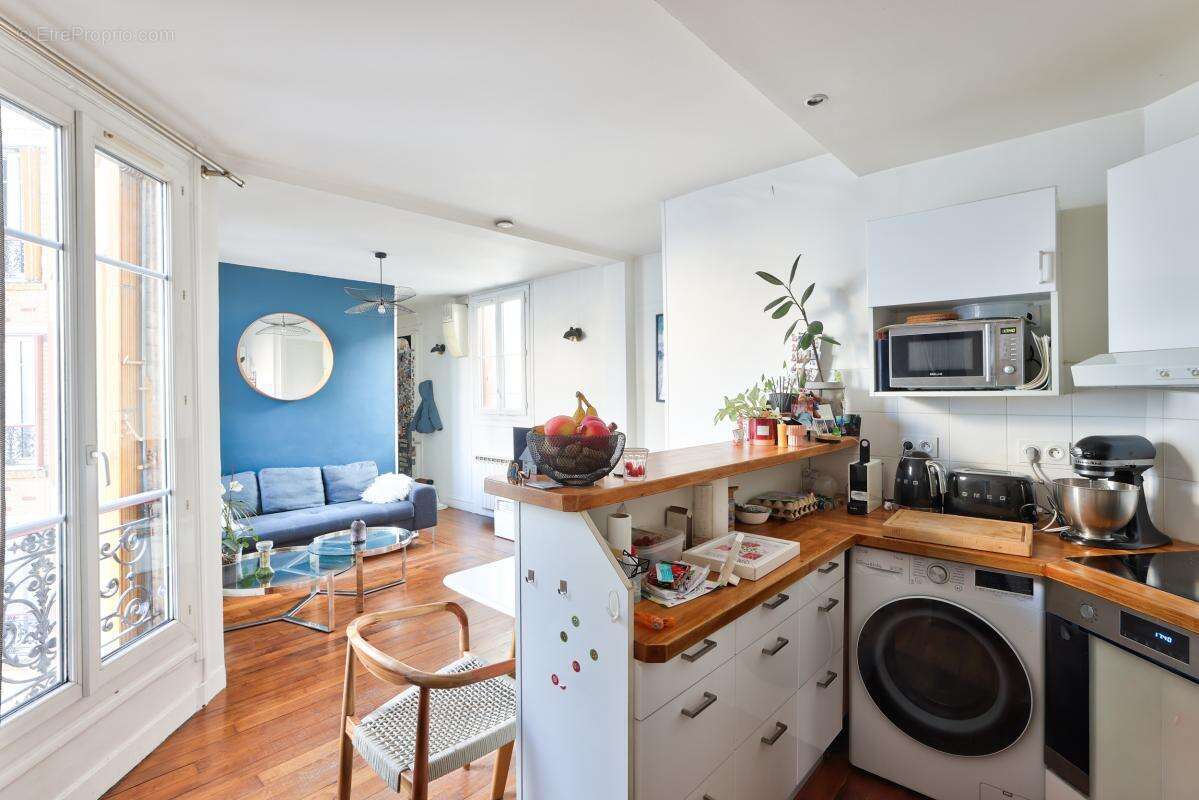 Appartement à LEVALLOIS-PERRET