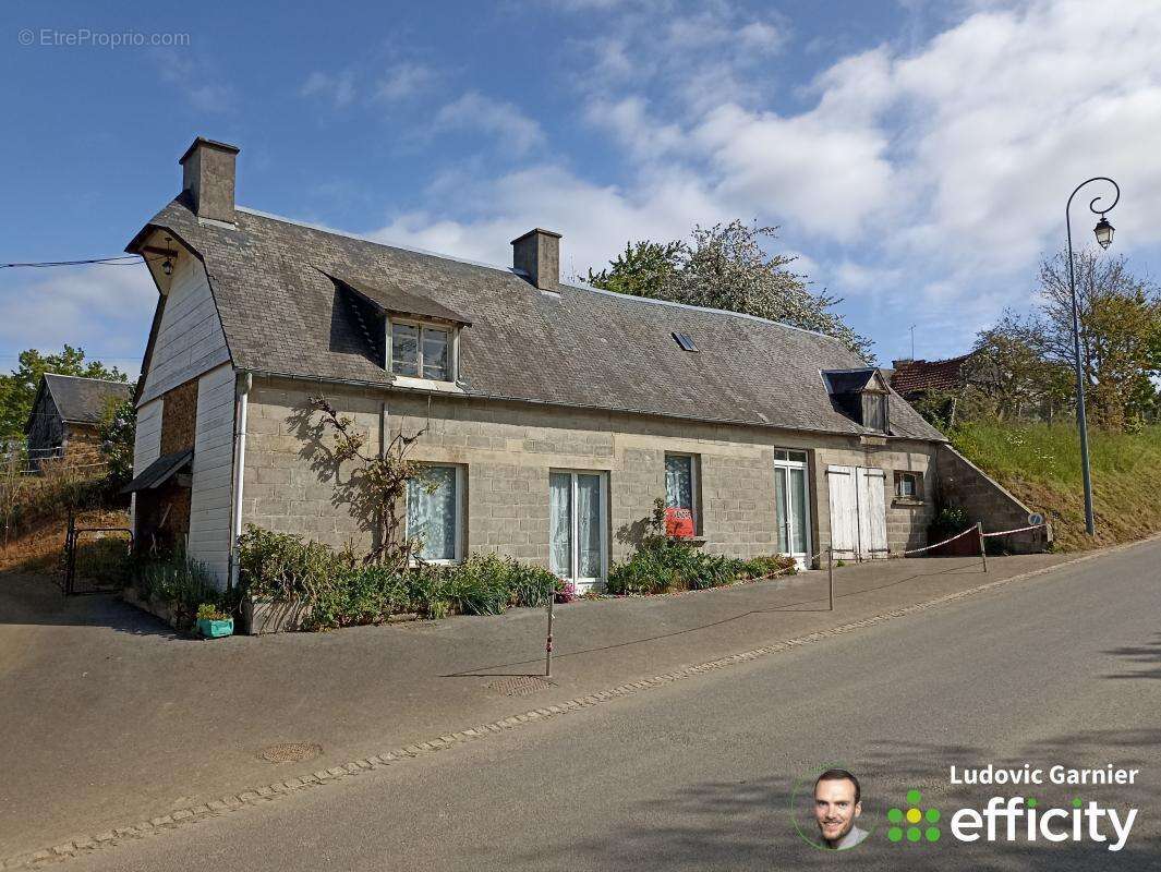 Maison à LAPENTY