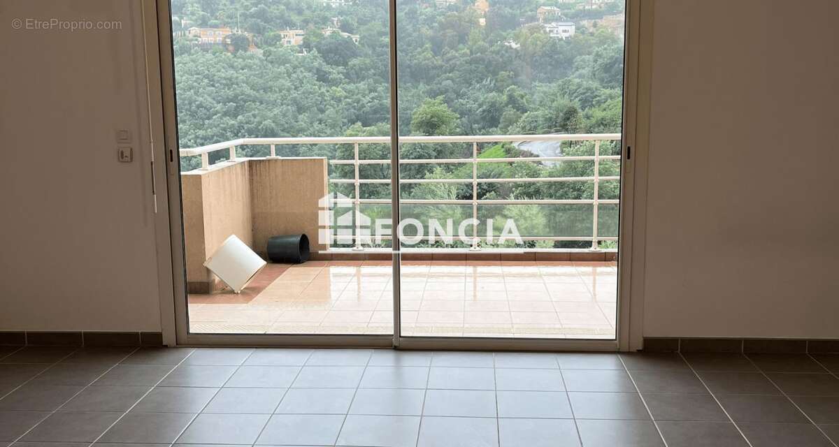 Appartement à MANDELIEU-LA-NAPOULE