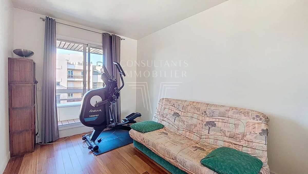 Appartement à BOULOGNE-BILLANCOURT