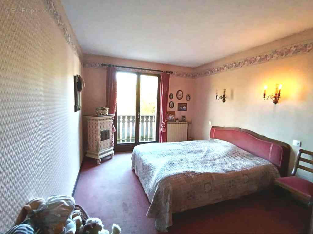 Maison à LA BRESSE