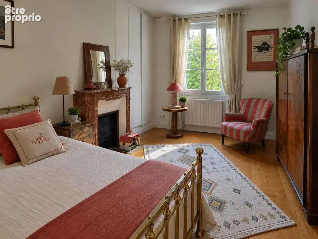 Tres belle maison ancienne de 8 pieces en parfait etat avec garage - photo 7