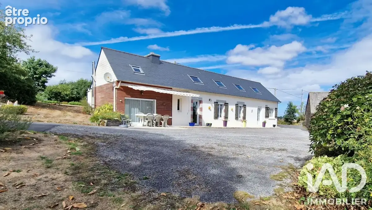 Photo 1 - Maison à SAINT-HERNIN