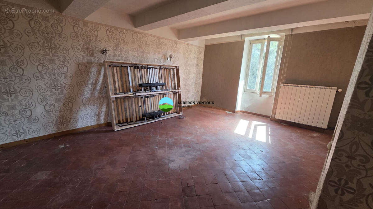 Maison à MONTEUX