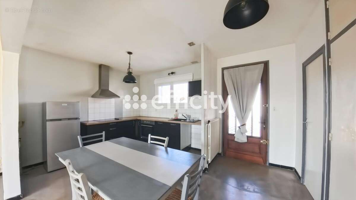 Maison à VILLENEUVE-SUR-LOT