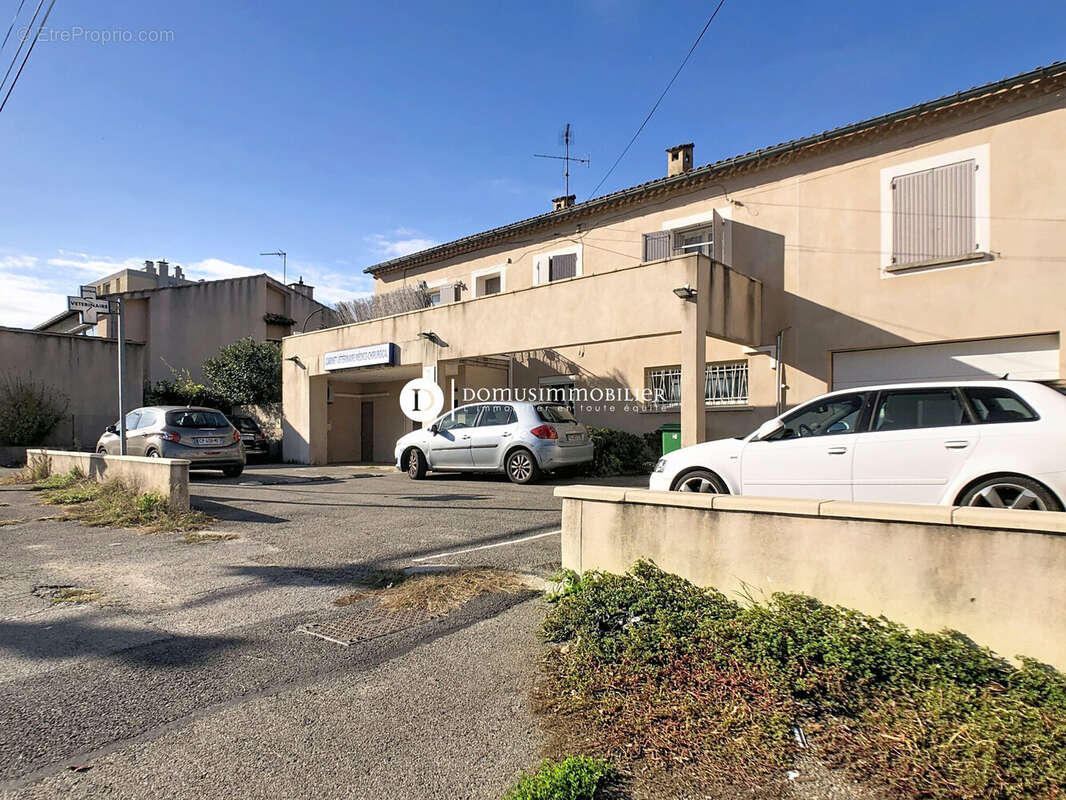 Maison à LE PONTET