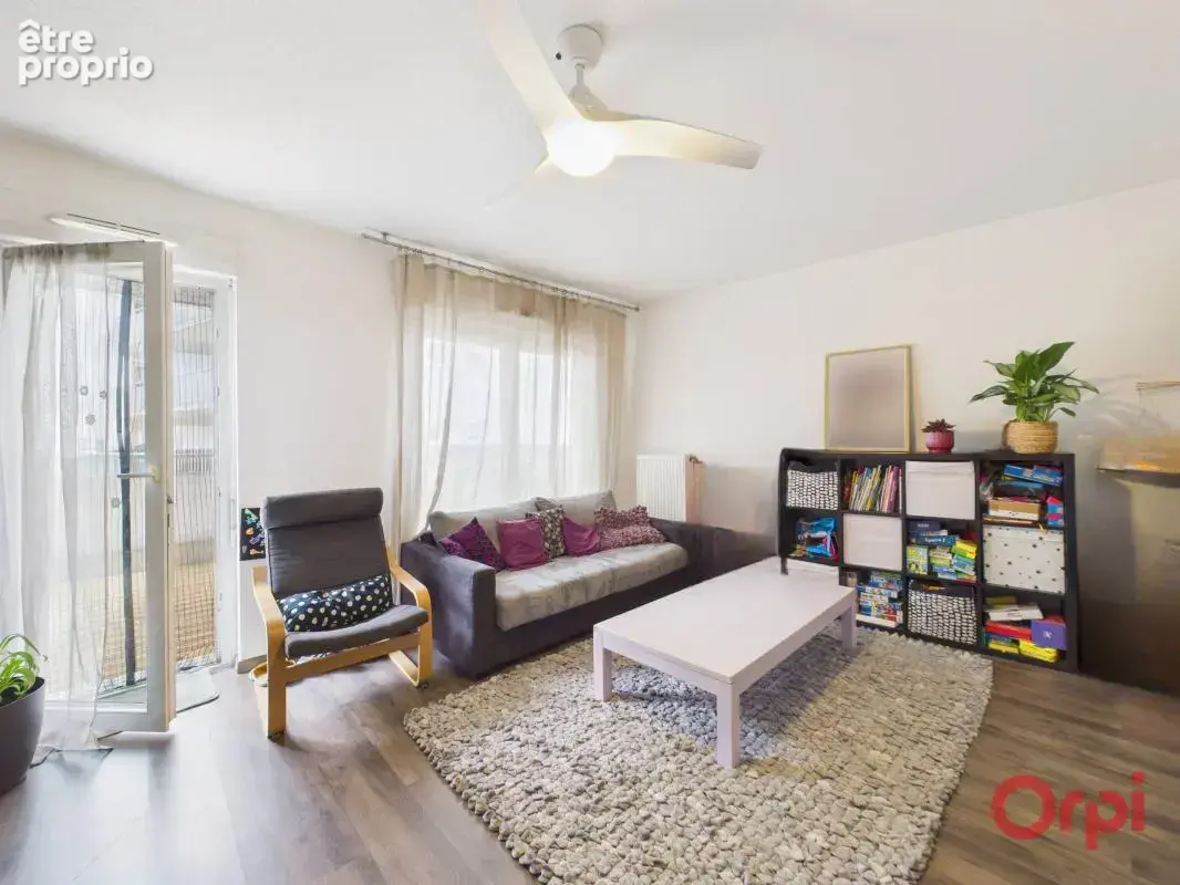  Rareté sur le marché : Bel appartement F4 en rez-de-jardin avec terrasse — Strasbourg - photo 2