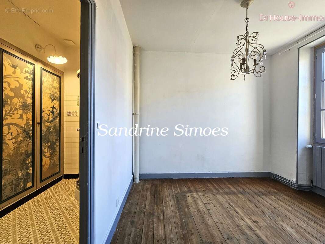 Maison à MONTMORILLON