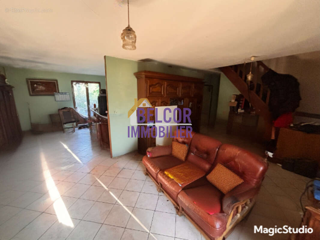 Maison à ECHILLEUSES