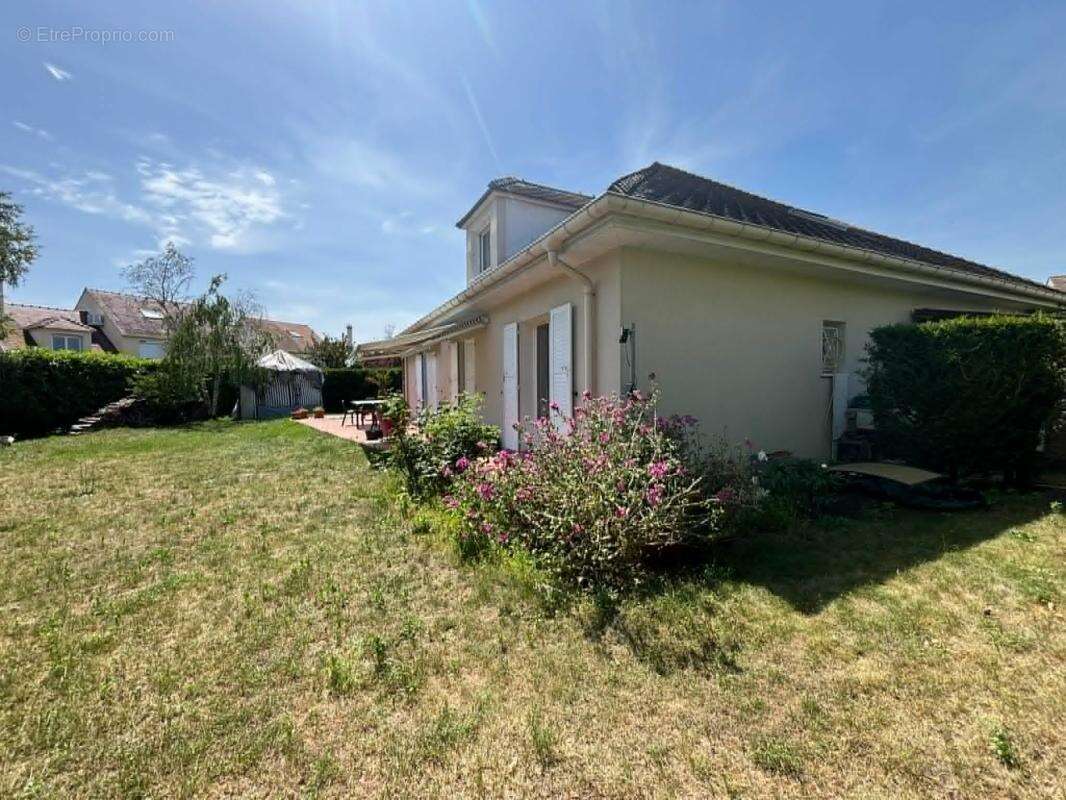 Maison à VERNOUILLET