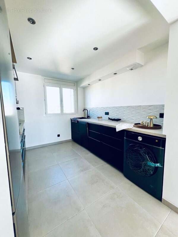 Photo 6 - Appartement à MARSEILLE-15E