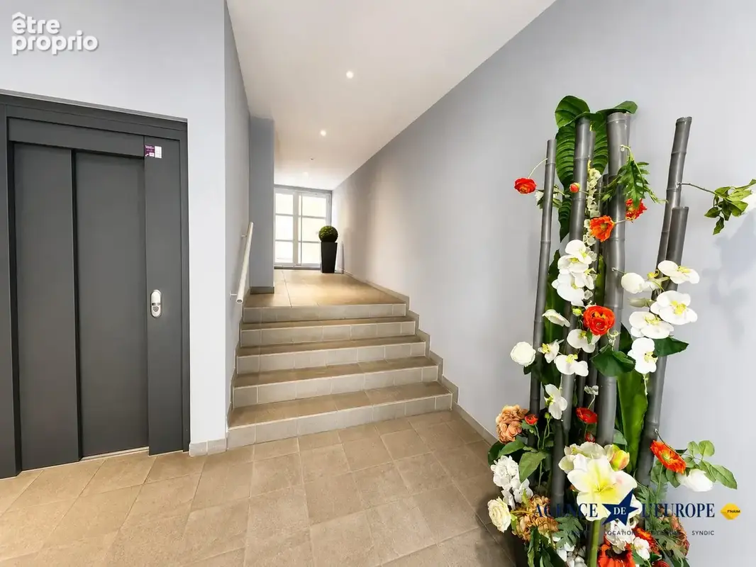 Appartement 4 pièces 92 m² à vendre à Vichy (03200) - photo 7