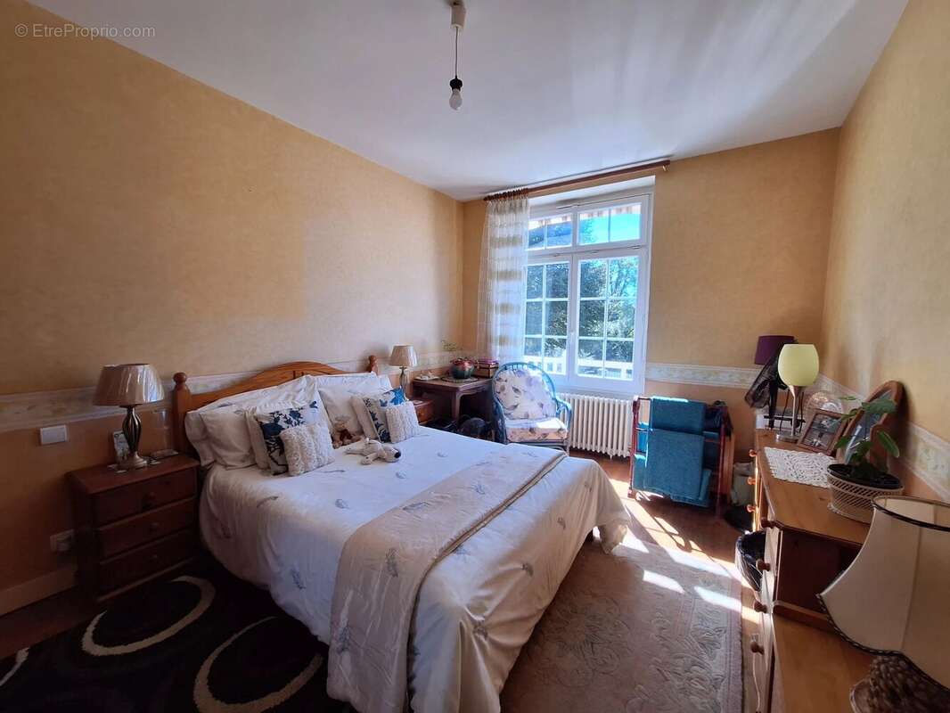 Maison à SAINT-CLAUD