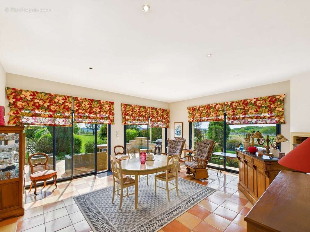 Maison à SAINTE-FOY-LA-GRANDE