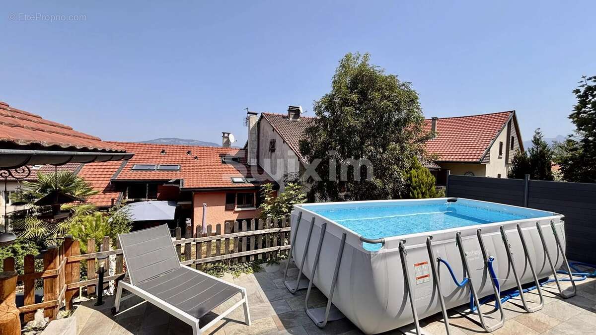 Maison de village, 5 minutes de la Suisse - photo 3
