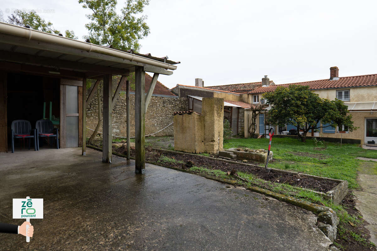 Maison à SAINT-MICHEL-EN-L'HERM