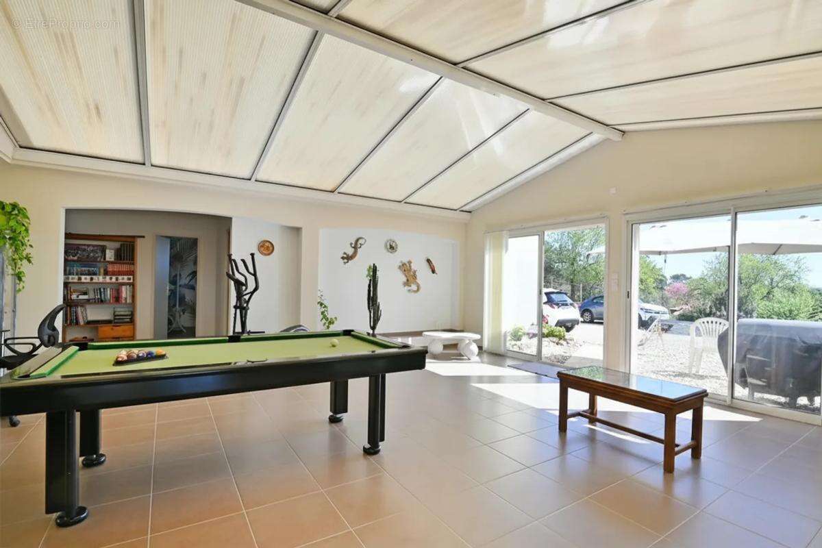 Villa spacieuse avec piscine à Bagard - photo 10