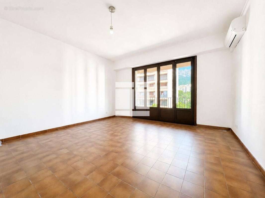 Appartement 65 m² à Bastia  - photo 2