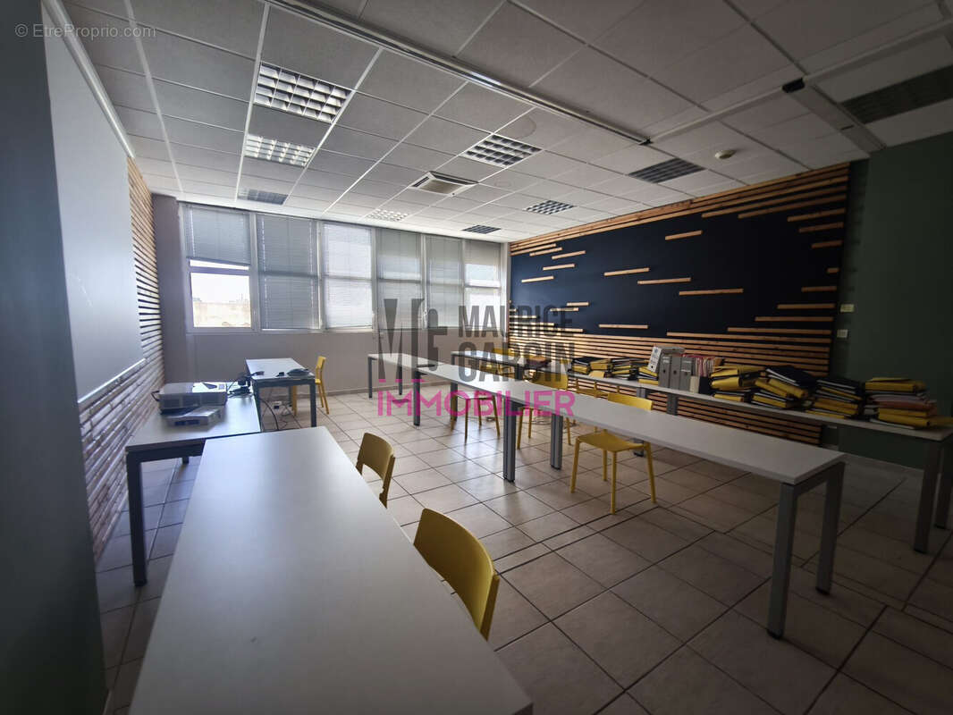 Commerce à CARPENTRAS