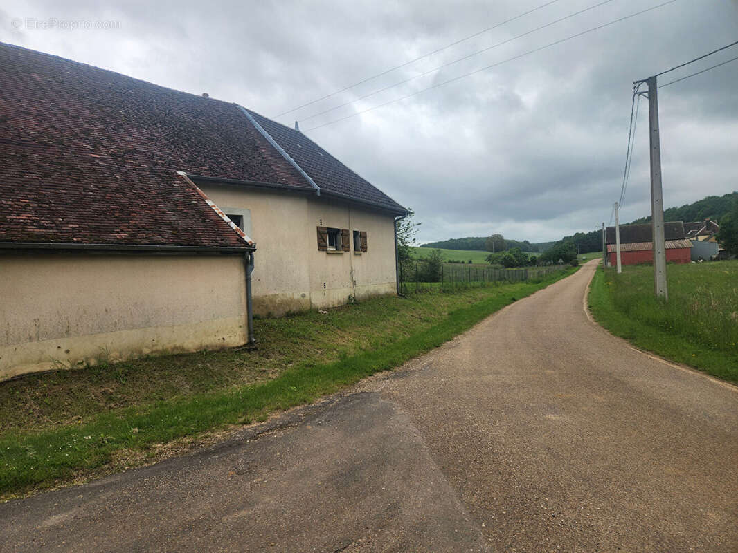 Maison à NOGENT-EN-OTHE