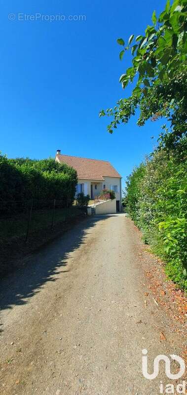 Photo 2 - Maison à BONNETABLE