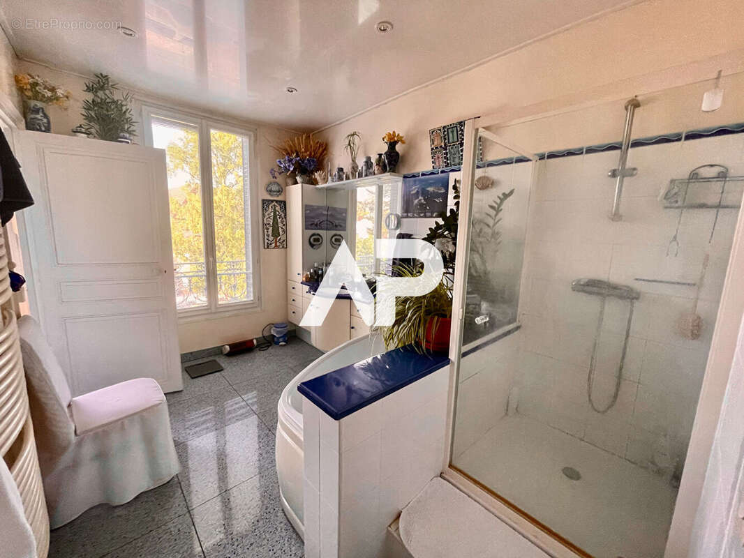 Maison à MONTMORENCY