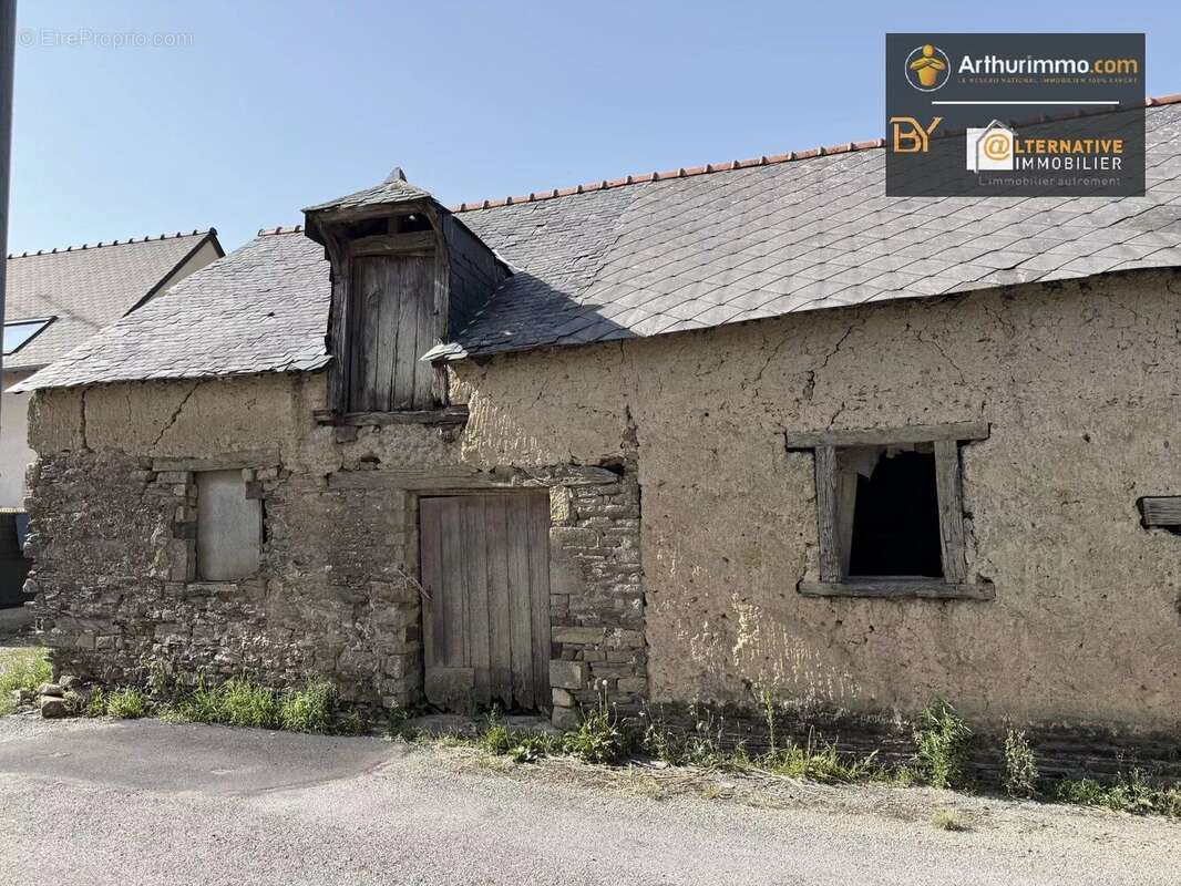Maison à DOMAGNE