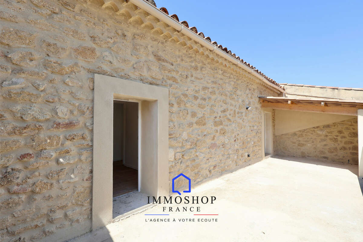 Maison de ville T5 - Rognes Village (13840) - photo 13