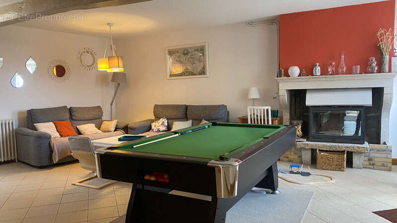 Maison à COUTARNOUX