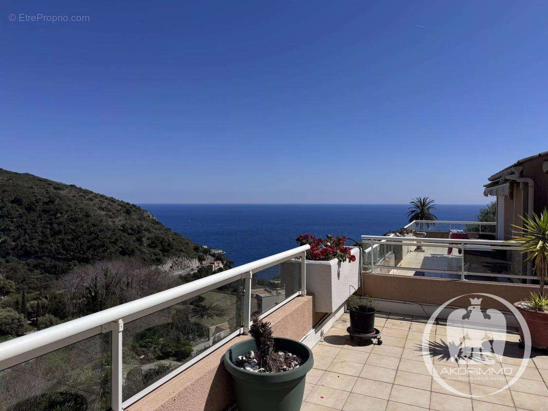 Appartement à EZE