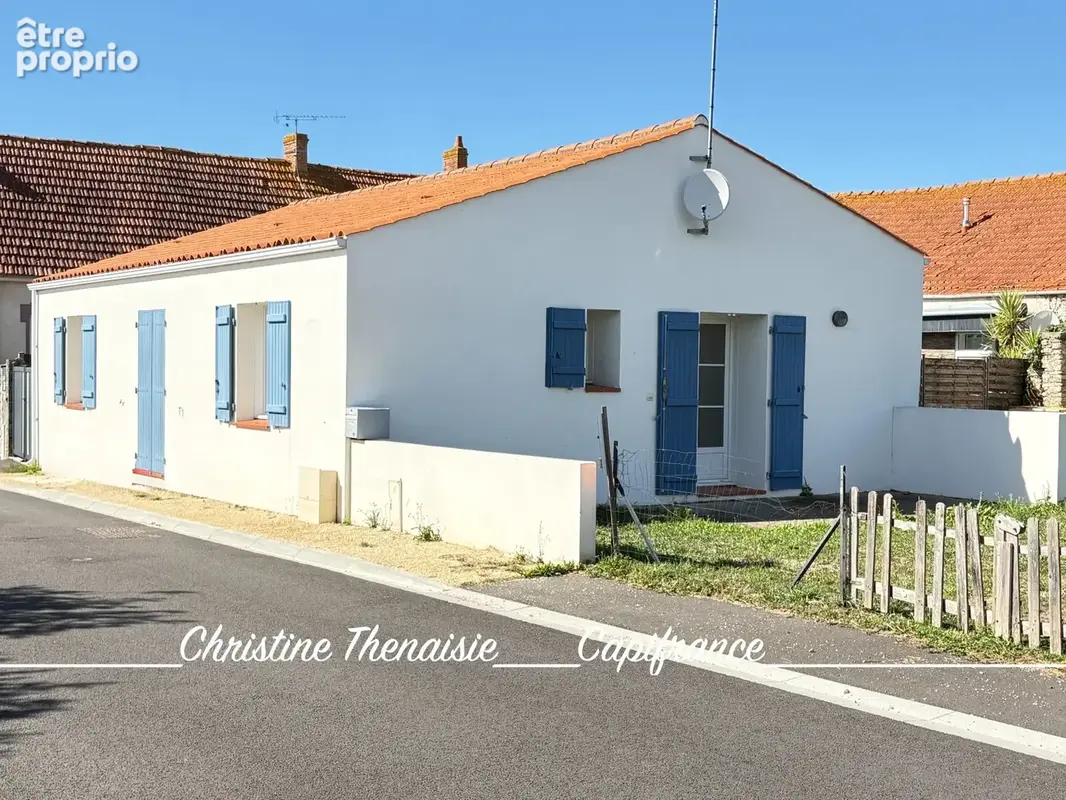Maison à vendre 3 pièces coeur de ville avec terrain BEAUVOIR SUR MER (85) - photo 2