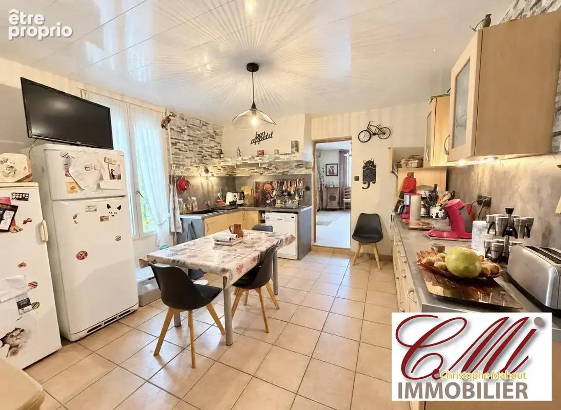 Maison 7 pièces 171 m² à vendre à Vitry-Le-Francois (51300) - photo 3