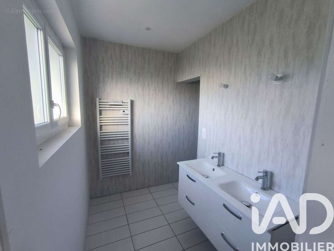 Maison 157 m² à Barc  - photo 7