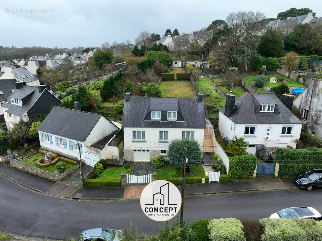 Maison à SAINT-MARTIN-DES-CHAMPS