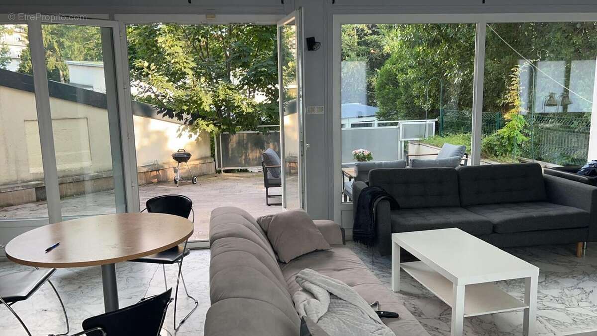 Photo 7 - Appartement à SAINT-ETIENNE