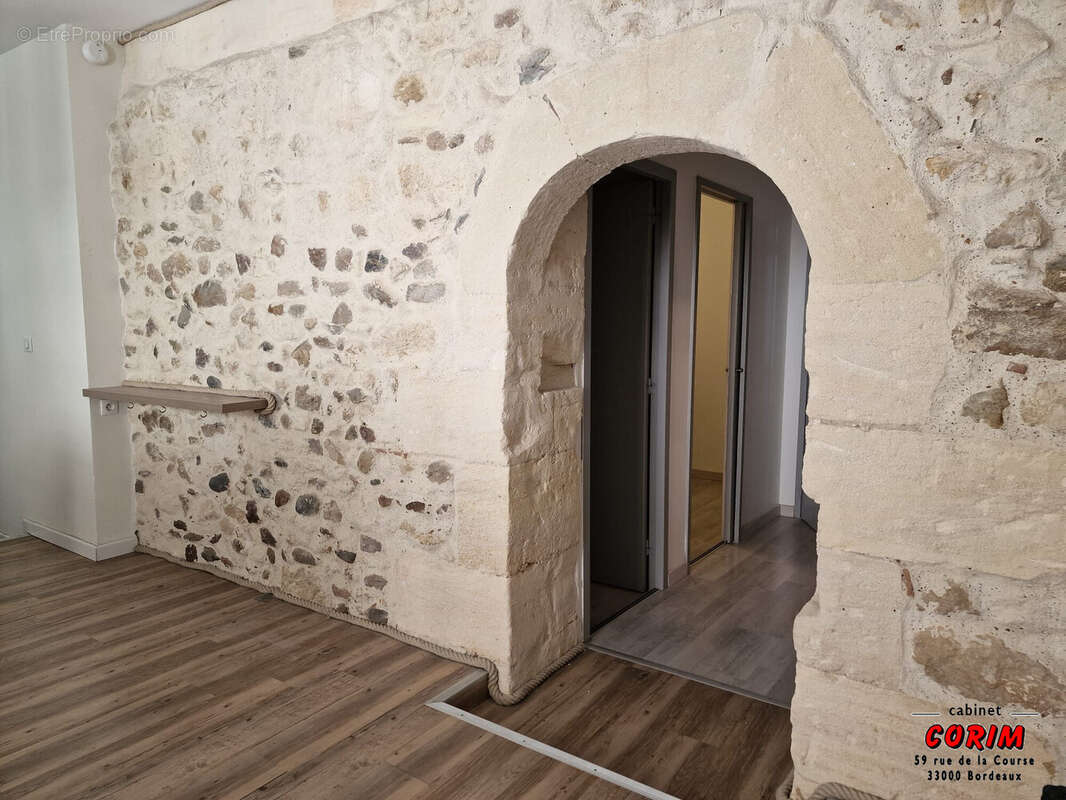 Appartement à BORDEAUX