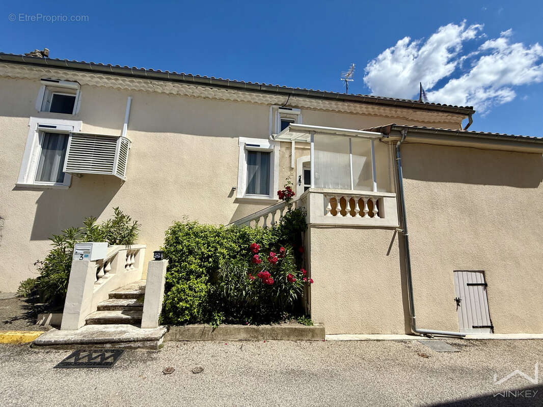 Coup de cœur à 5 minutes de grignan   maison rénovée 100 m2, 3 chambres, terrasse tropézienne et cave de 50 m2 - photo 13