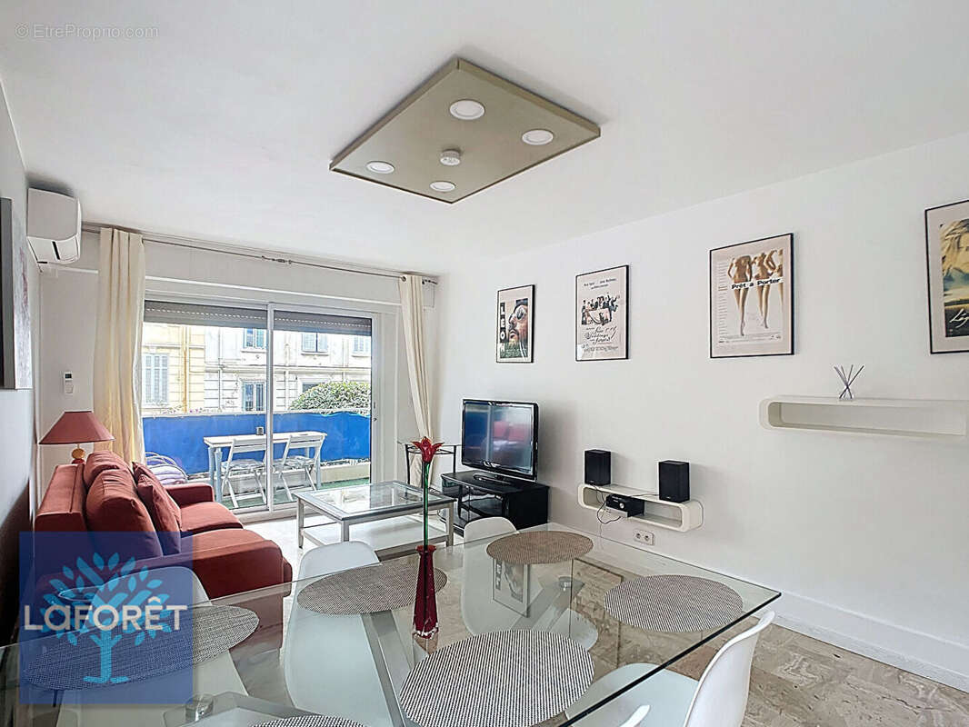 Appartement à CANNES