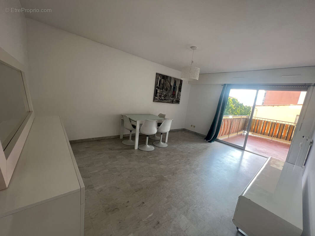 Appartement à MENTON