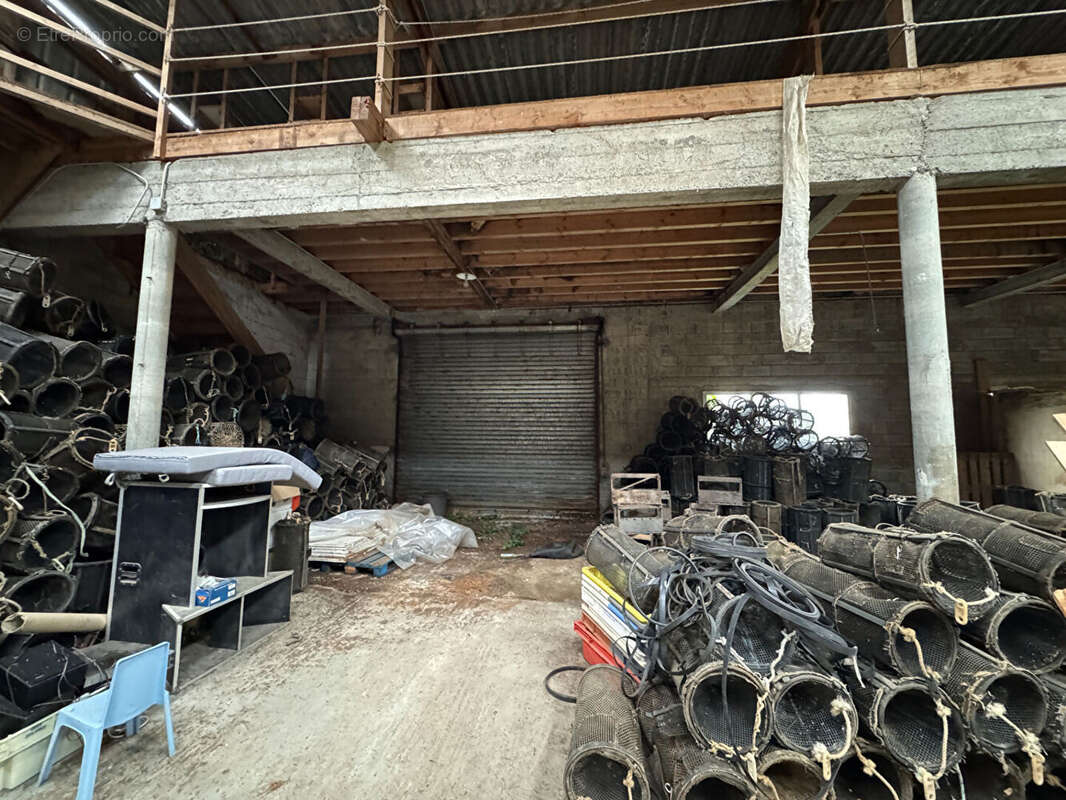 Commerce à TREFFIAGAT