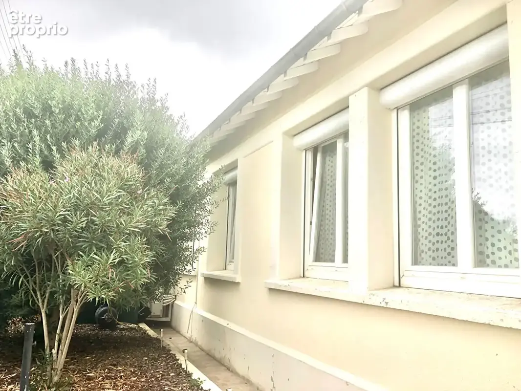 Maison à SARCELLES