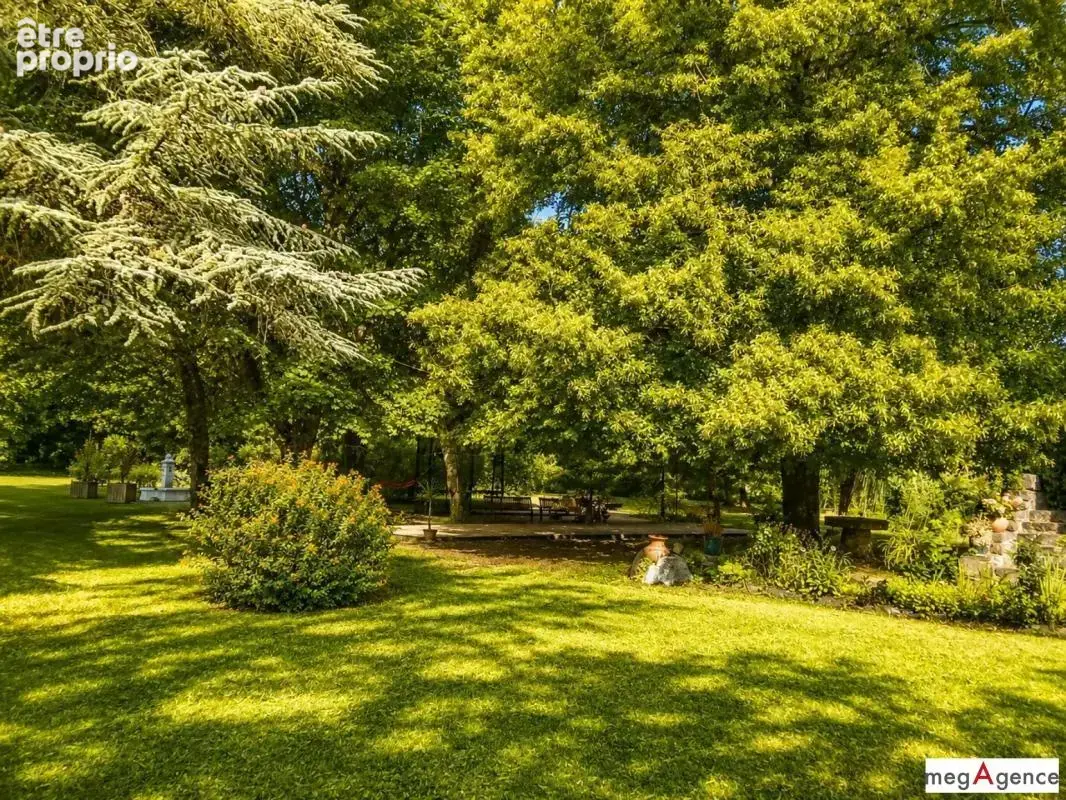 Propriété de caractère à Florac – Magnanerie du XIXᵉ siècle, parc arboré, piscine et dépendances - photo 13