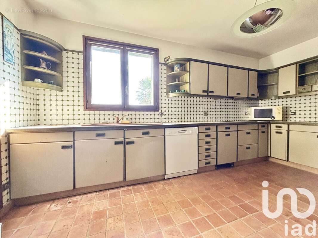Maison 215 m² à Presles-En-Brie  - photo 7