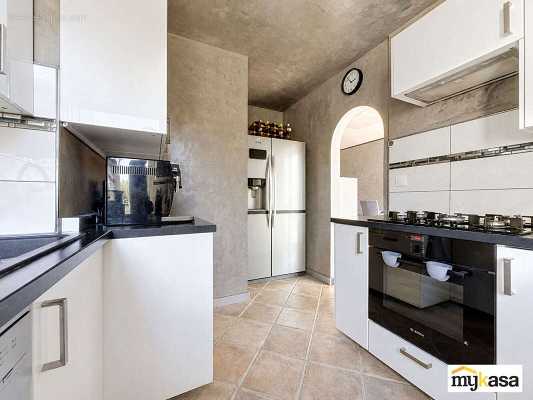 Appartement Martigues 4 pièce(s) 75 m2 - photo 6