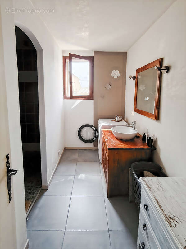 Maison à MONTFAUCON