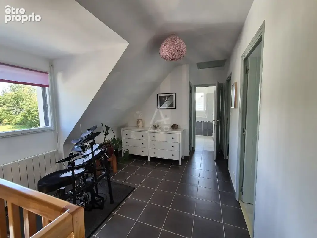 Le charme contemporain sur un écrin paysager de 1 030 m² - photo 10