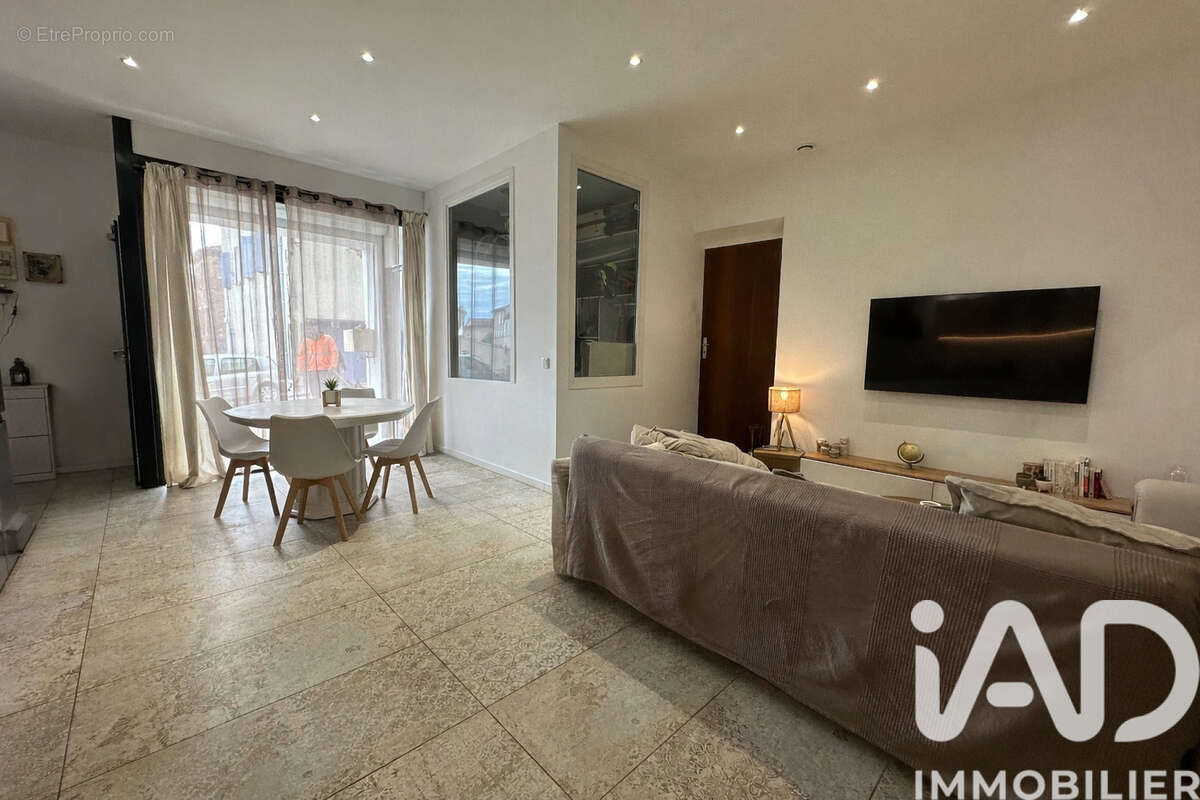Photo 2 - Appartement à PIERREFEU-DU-VAR
