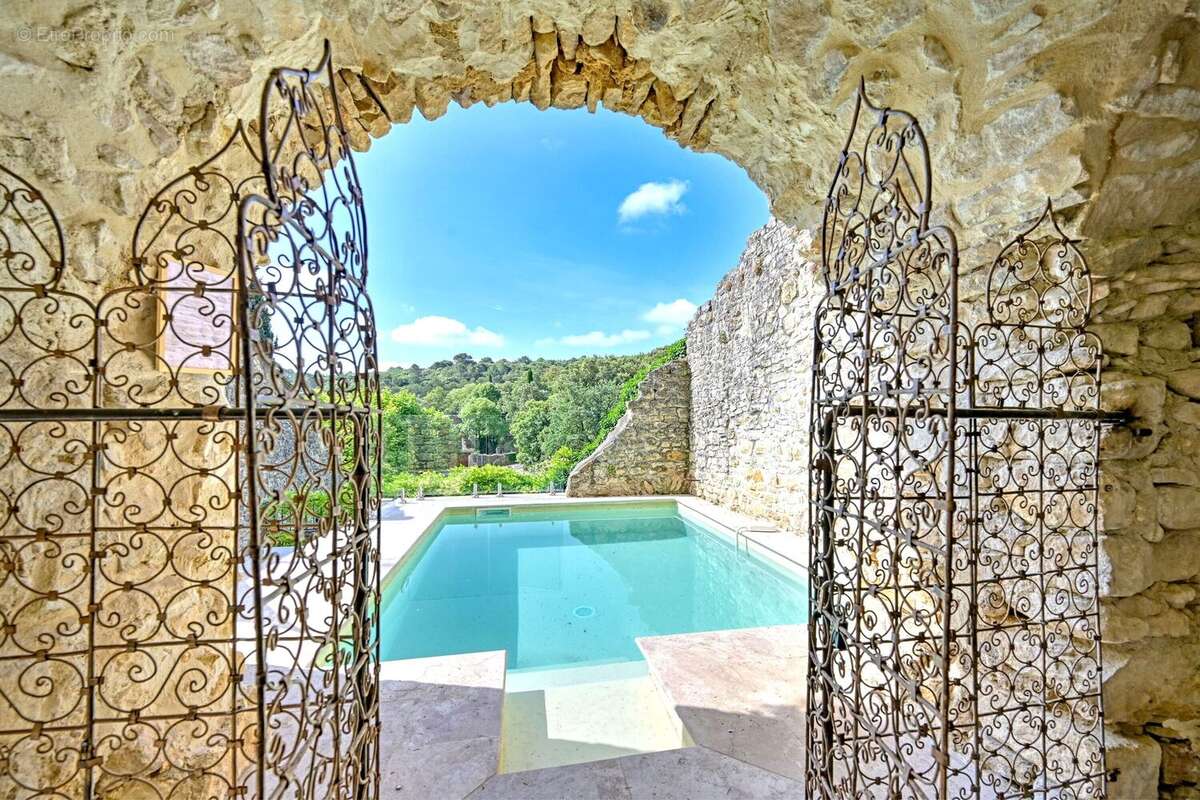 Maison 300 m² à La Roque-Sur-Ceze  - photo 46