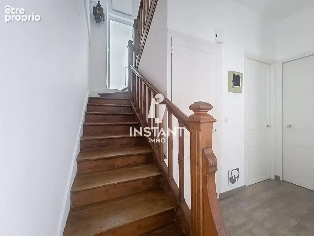 Maison familiale avec sous-sol - photo 11